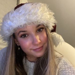 Meet your Posher, Jolaine